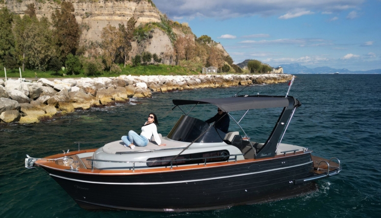 Positano Rental Boats